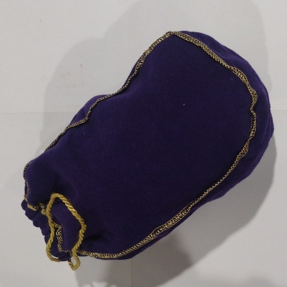 Crown Royal Purple Drawstring Bag w/ Gold Embroidered - good Condition - Picture 3 of 4